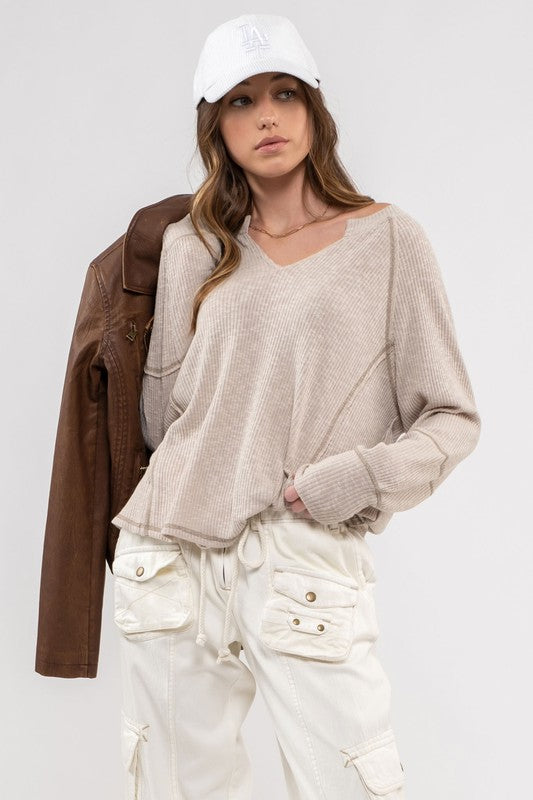 Make It Easy Top - Taupe