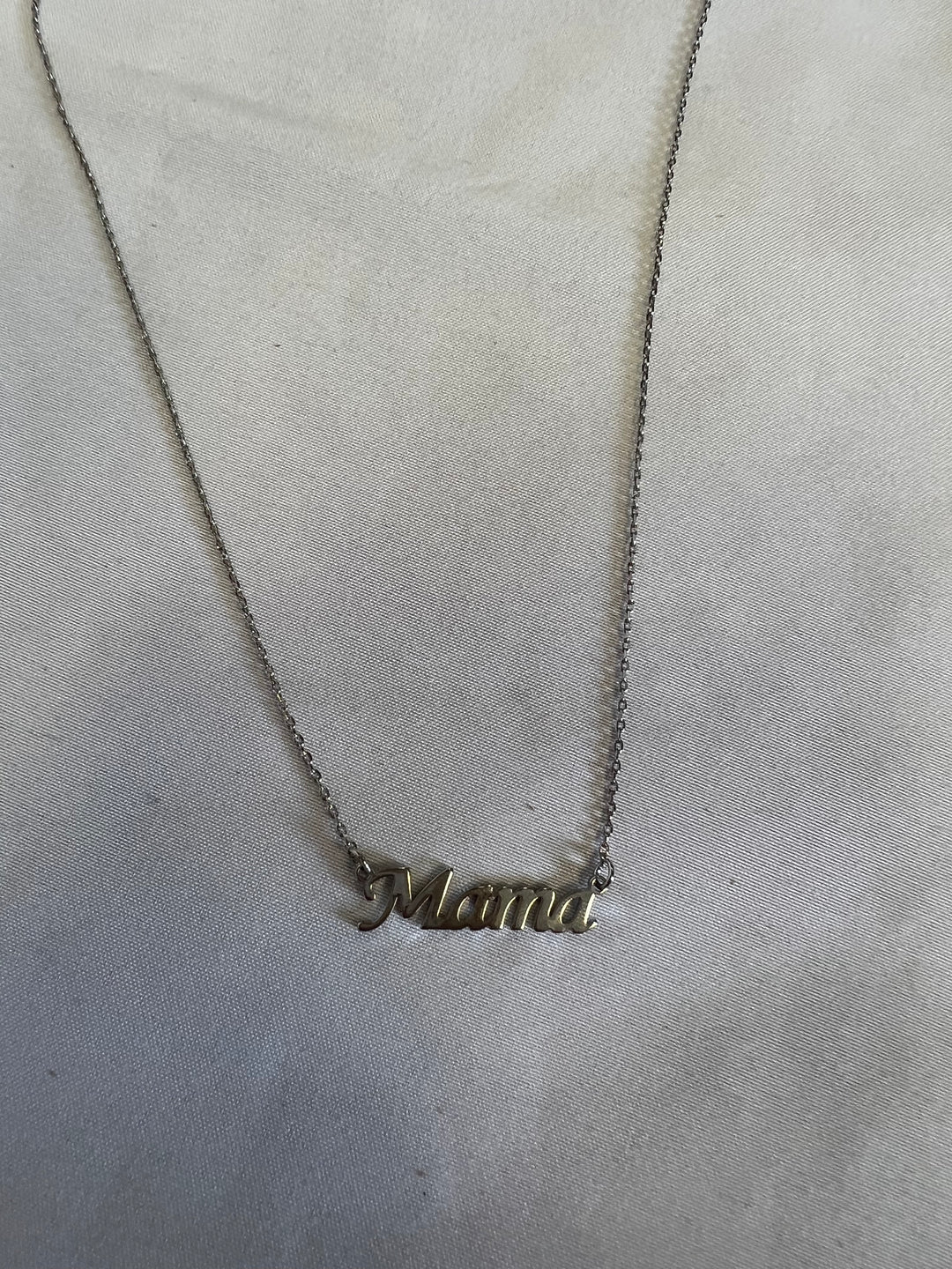 Mama Script Necklace - Silver