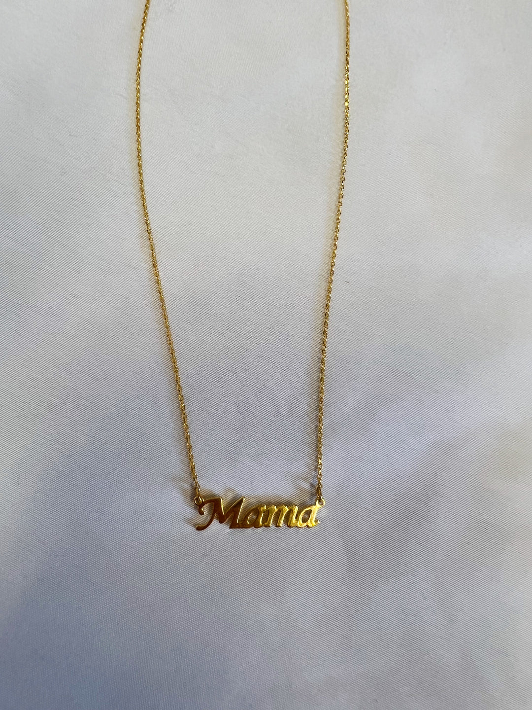 Mama Script Necklace - Gold